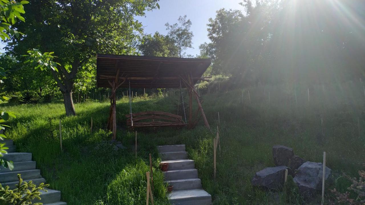Zelenaya Usad'Ba Stavbor Zavadivka Екстериор снимка