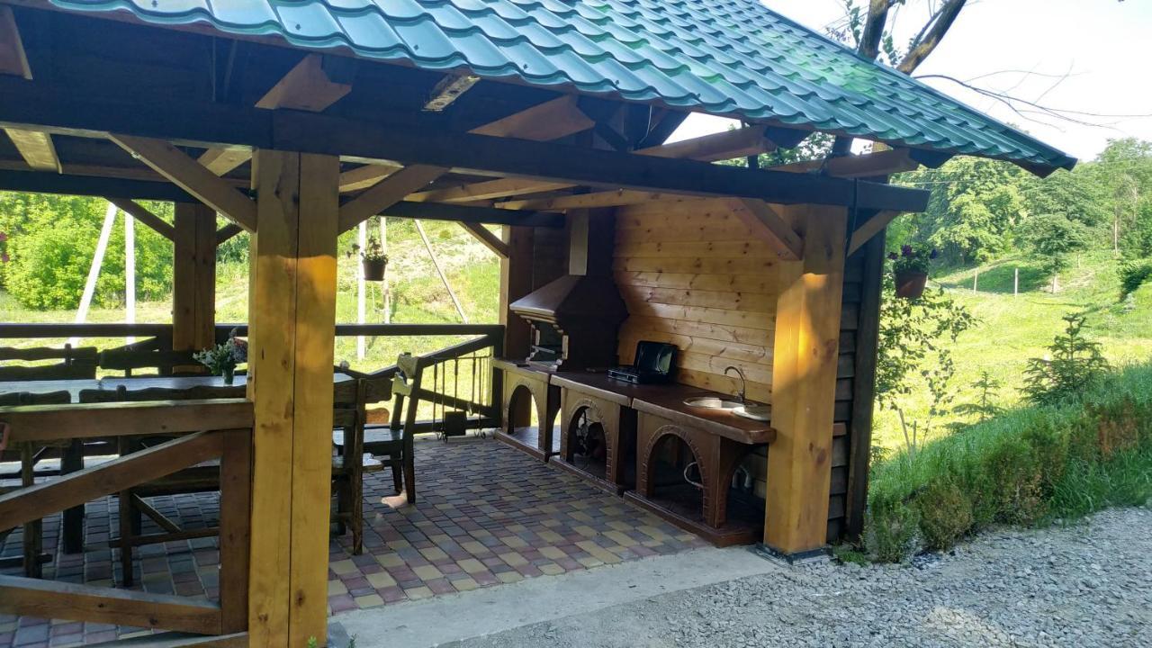 Zelenaya Usad'Ba Stavbor Zavadivka Екстериор снимка